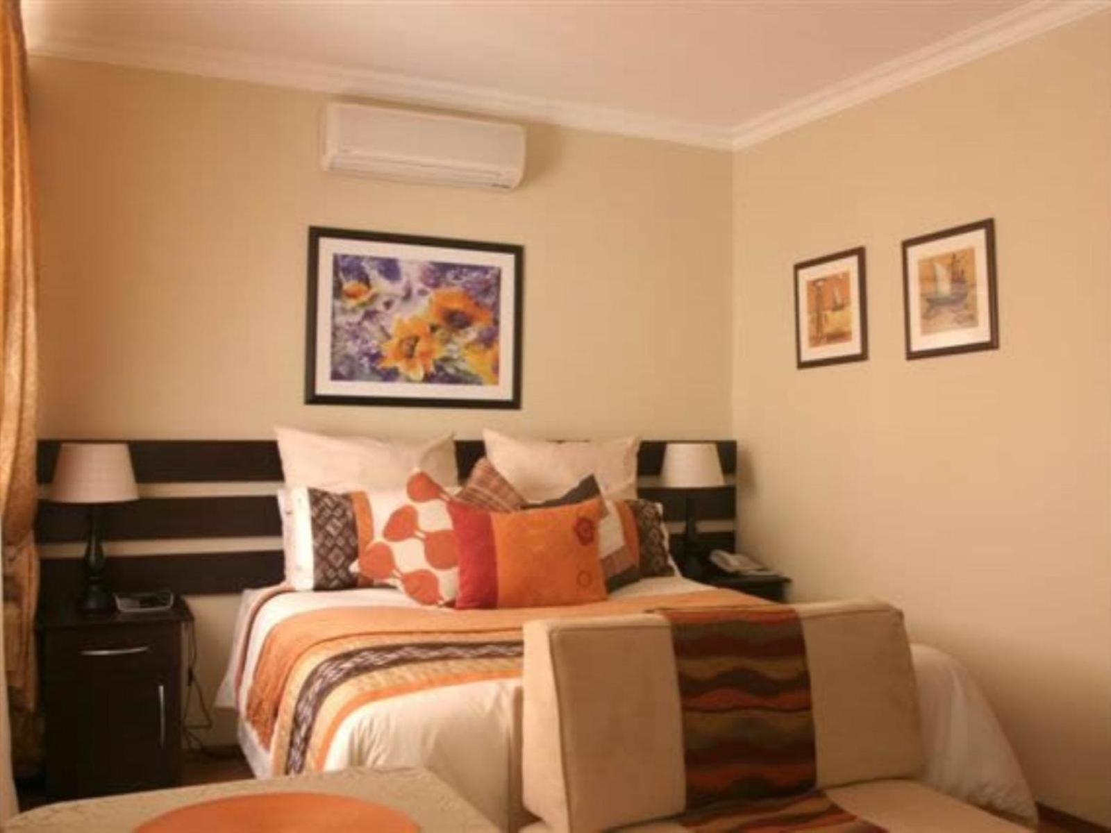 Queen'S Place Johannesburg Room photo